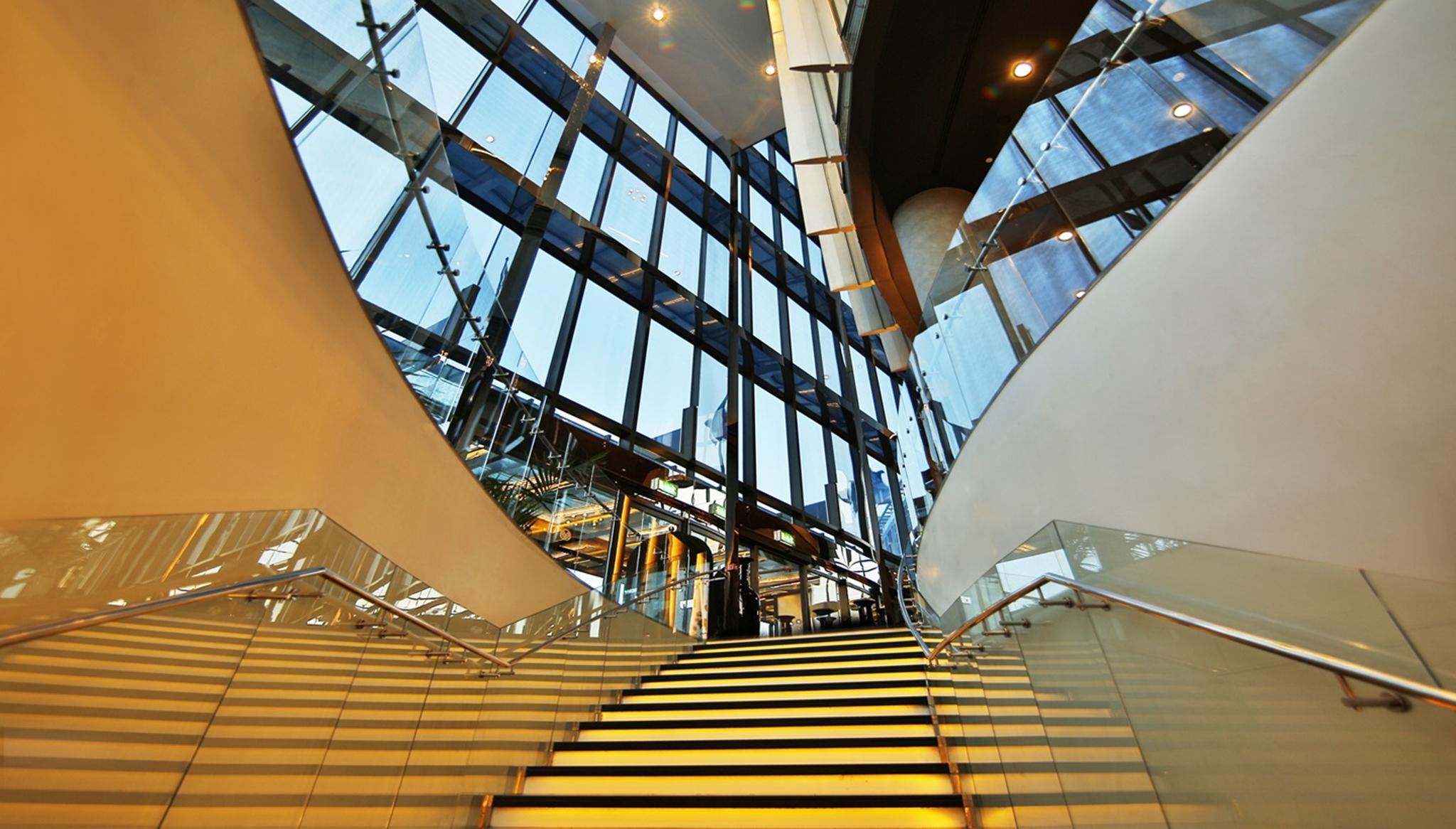 ホテル アンマン ロタナ エクステリア 写真 Interior of the National Museum of the Czech Republic
